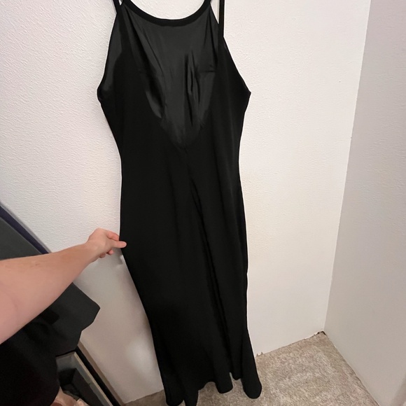 Calvin Klein Crepe Halter Gown, Black, Sz 16 - Picture 4 of 5